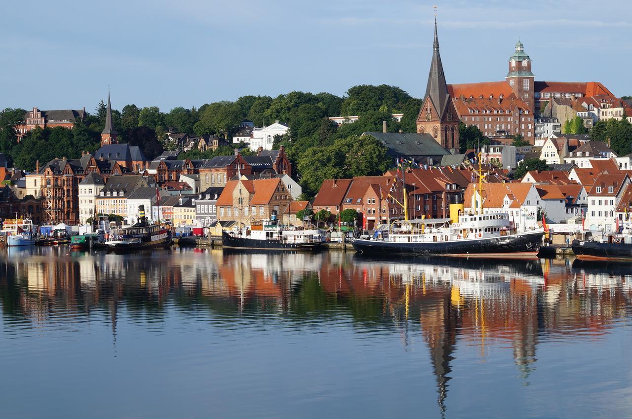 Loft 5 - Urlaub Direkt An Der Foerde Apartment Flensburg Luaran gambar